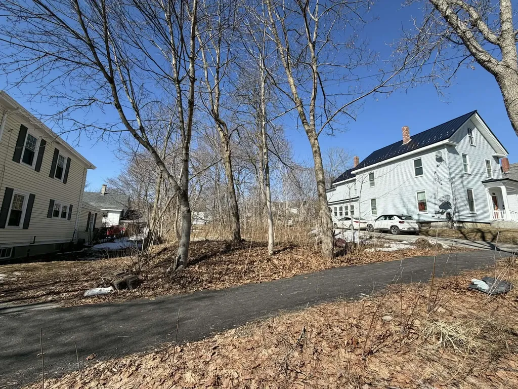 117 4th Street Bangor ME 04401