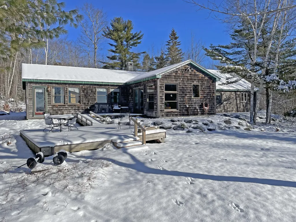 137 Gary Moore Road Ellsworth ME 04605