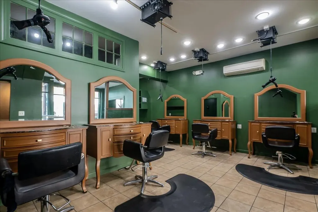 453 Main Street Rockland ME 04841