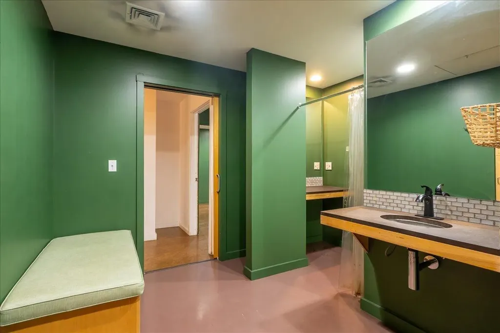 453 Main Street Rockland ME 04841