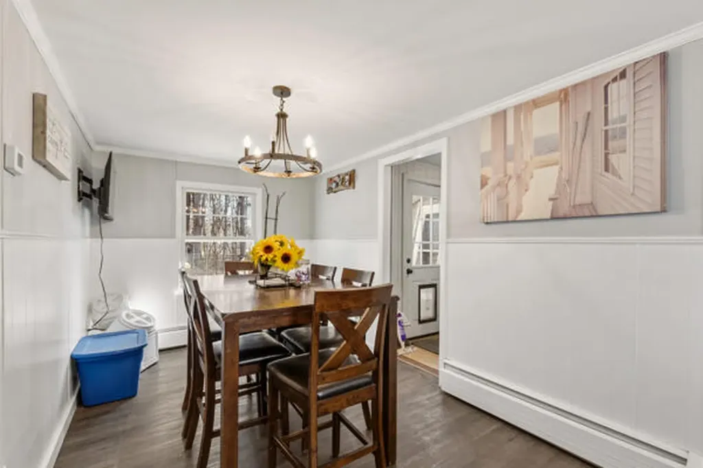 32 Grove Street Lewiston ME 04240