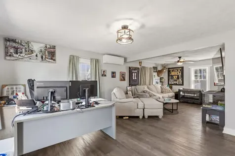 32 Grove Street Lewiston ME 04240