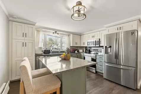 32 Grove Street Lewiston ME 04240