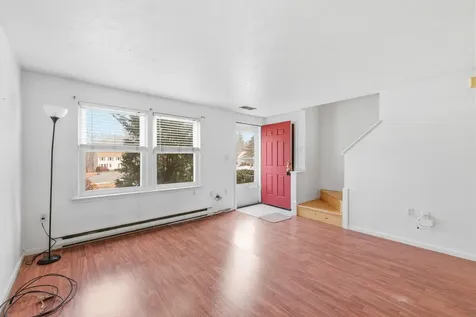 7 Powder Mill Drive Kennebunk ME 04043