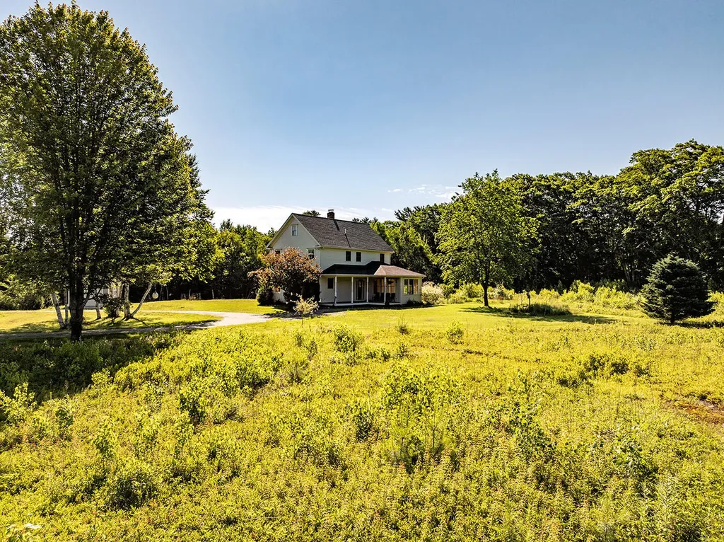 55 Bluebird Road Warren ME 04864