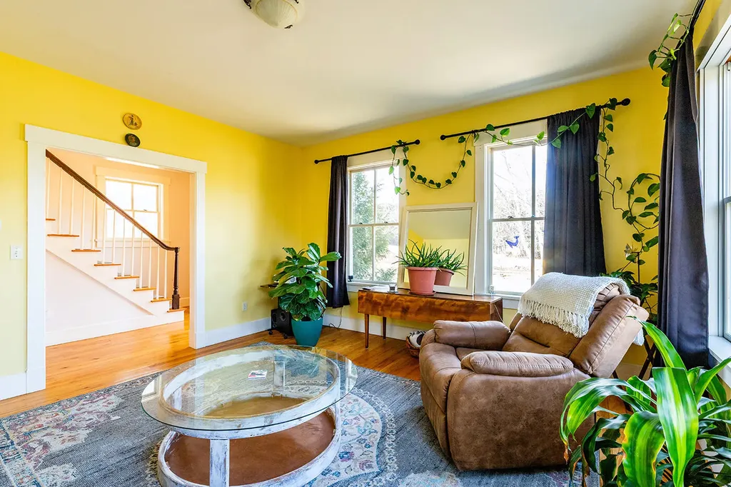 55 Bluebird Road Warren ME 04864