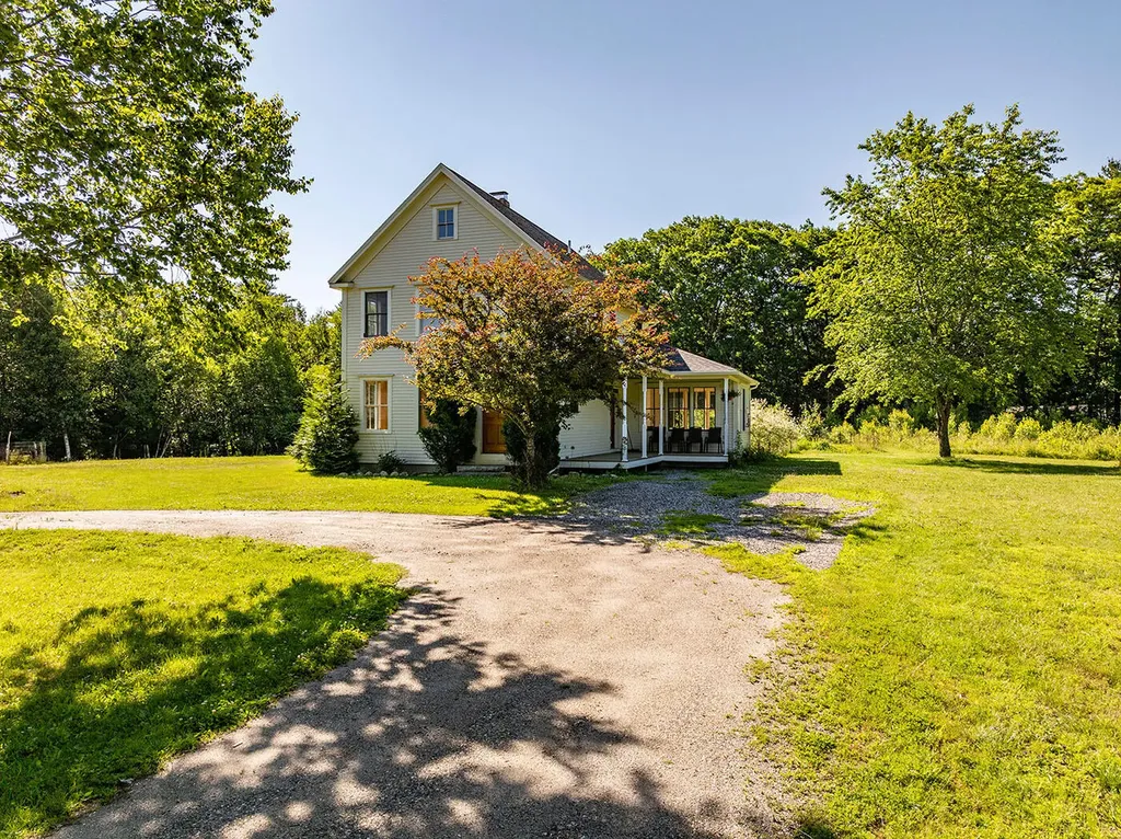 55 Bluebird Road Warren ME 04864