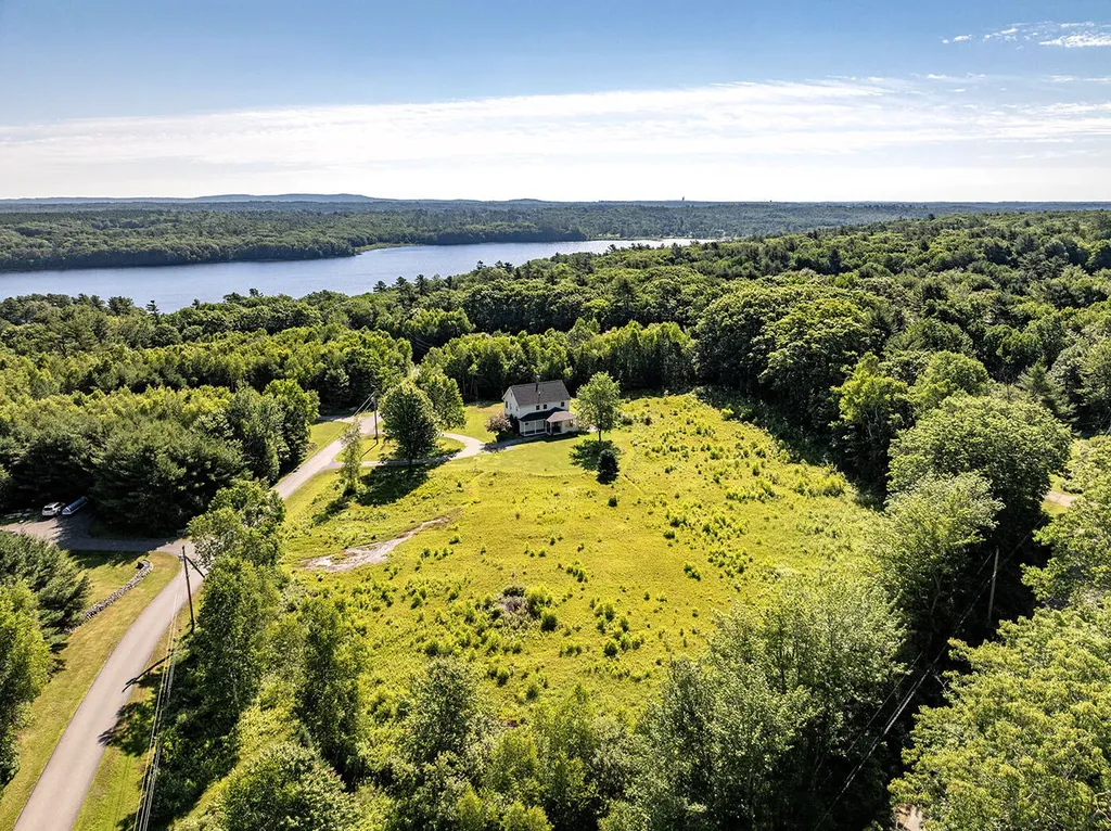 55 Bluebird Road Warren ME 04864