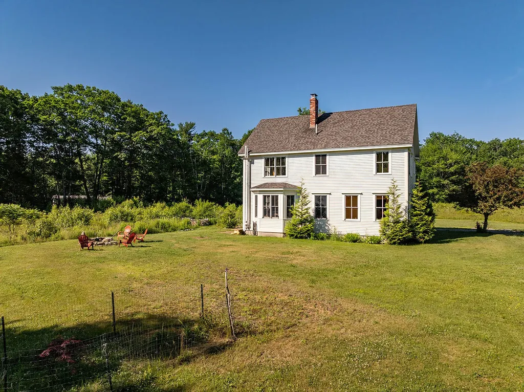 55 Bluebird Road Warren ME 04864
