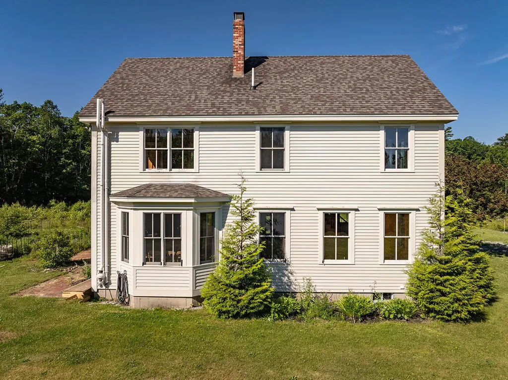 55 Bluebird Road Warren ME 04864