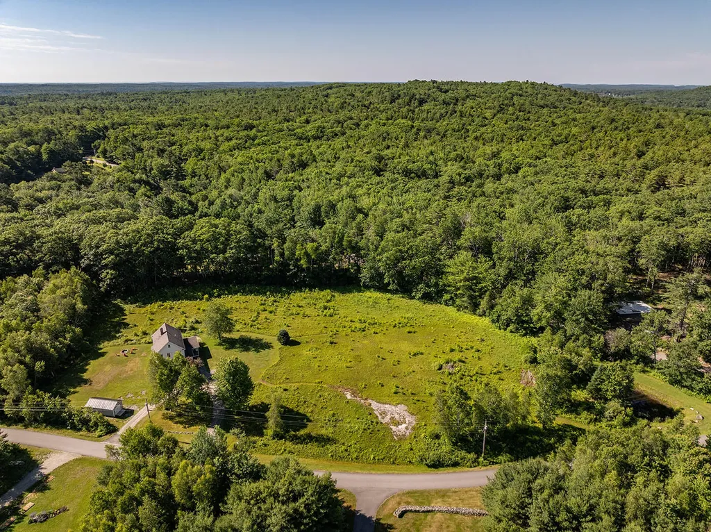 55 Bluebird Road Warren ME 04864