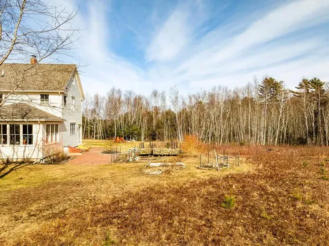 55 Bluebird Road Warren ME 04864