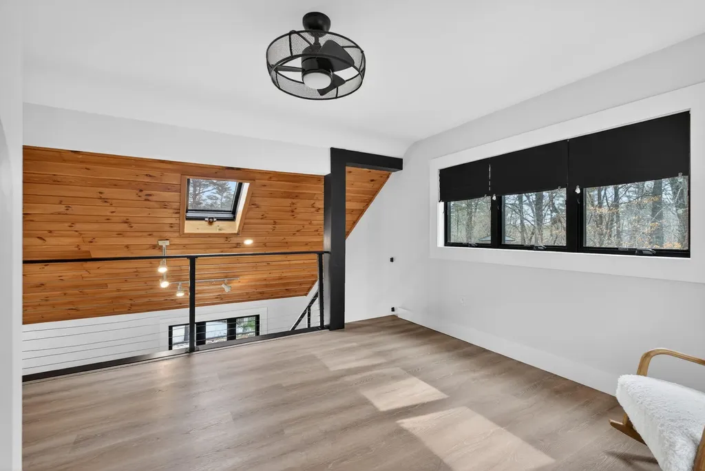 54 Raptor Ridge Road Limerick ME 04048