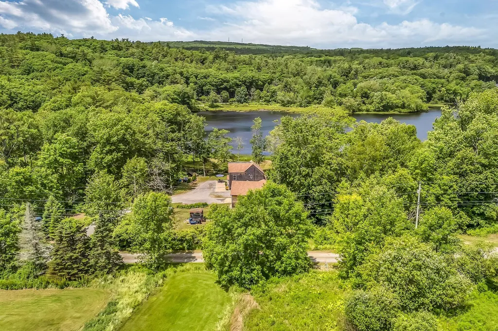 84 Dewmar Lane Union ME 04862
