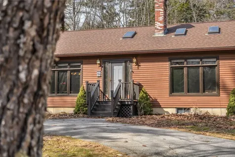108 Hart Road Warren ME 04864