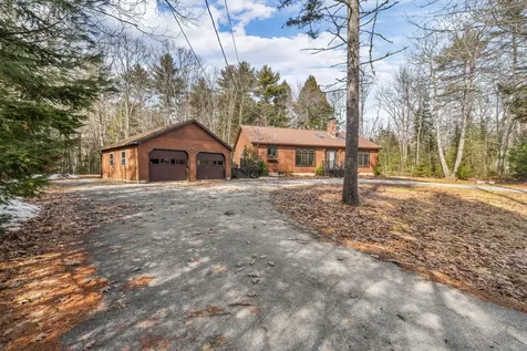 108 Hart Road Warren ME 04864