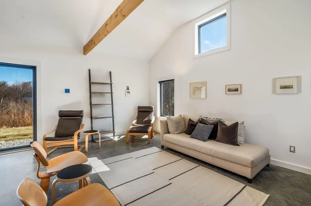 57 Beechwood Street Thomaston ME 04861