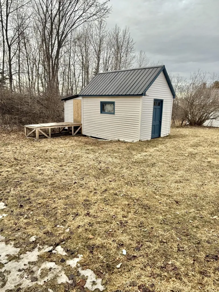 80 Forest Avenue Fort Fairfield ME 04742