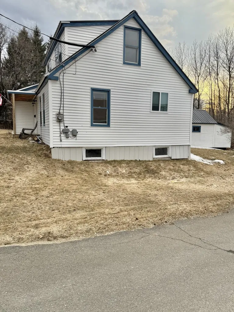 80 Forest Avenue Fort Fairfield ME 04742