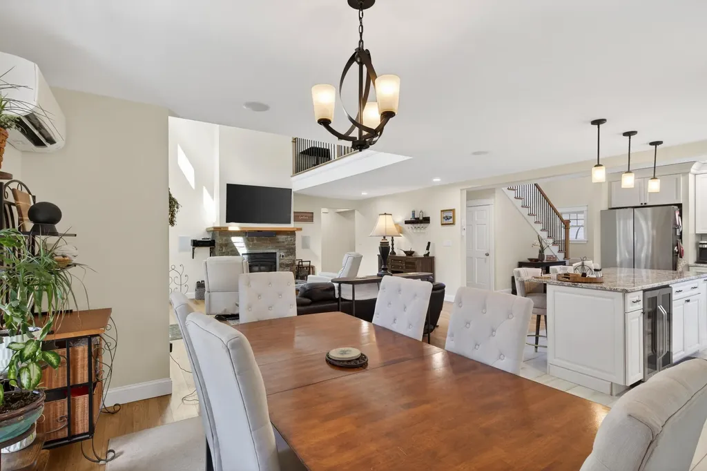 1 Spinnaker Way Kennebunk ME 04043