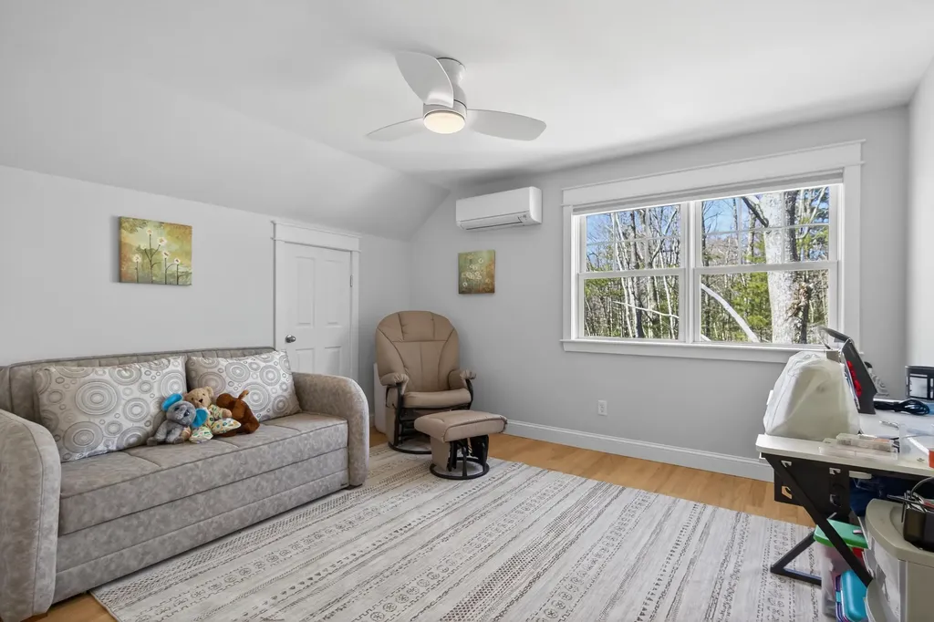 1 Spinnaker Way Kennebunk ME 04043
