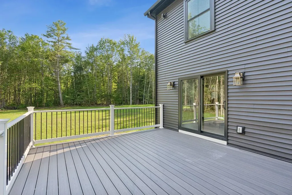 52 Jasper Lane Arundel ME 04046