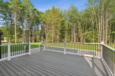 52 Jasper Lane Arundel ME 04046