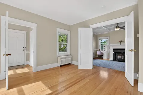 93 Foreside Road Falmouth ME 04105
