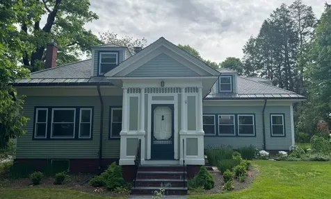 93 Foreside Road Falmouth ME 04105