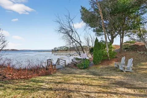 93 Foreside Road Falmouth ME 04105