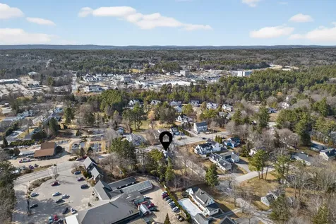 93 Foreside Road Falmouth ME 04105