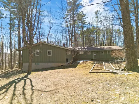 377 Readfield Road Manchester ME 04351