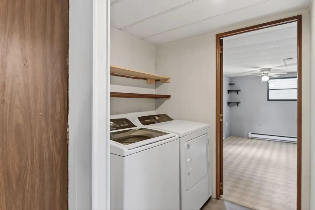 15 Valerie Avenue Brunswick ME 04011