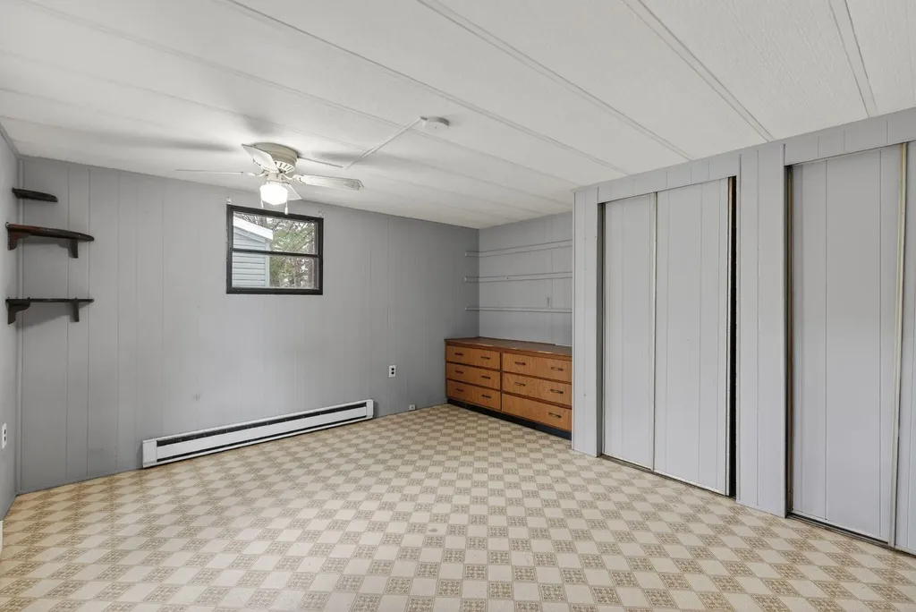 15 Valerie Avenue Brunswick ME 04011