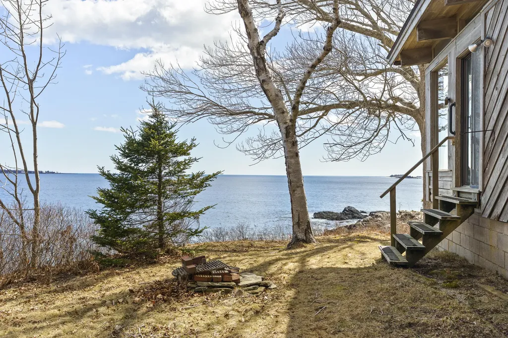 137 Miles Road South Bristol ME 04568