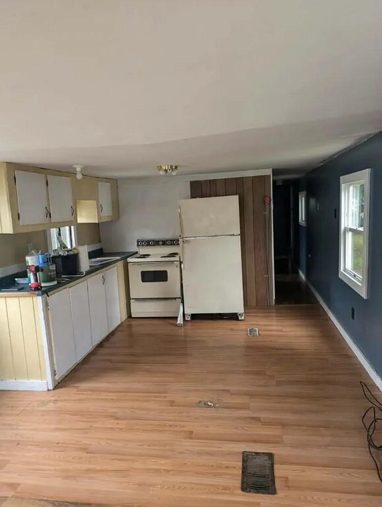 1-21 Spruce Street Madison ME 04950