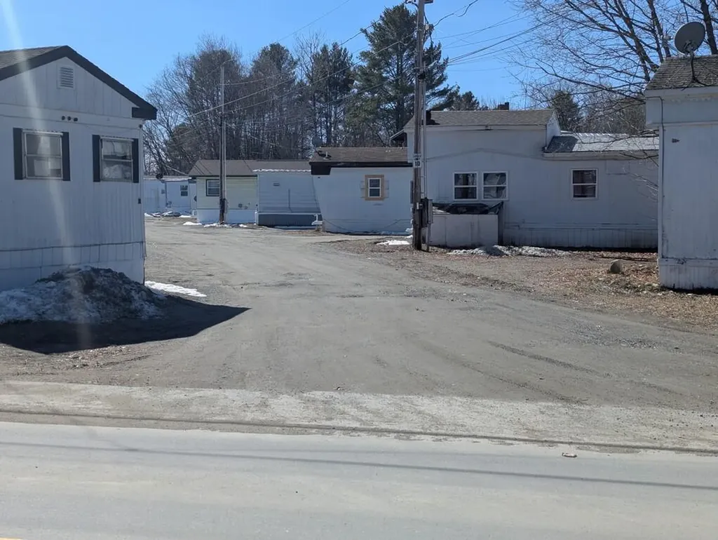 1-21 Spruce Street Madison ME 04950