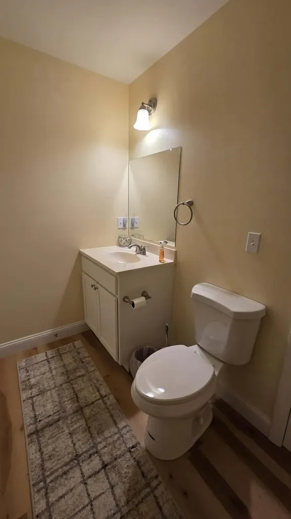 25 Village Circle Augusta ME 04330