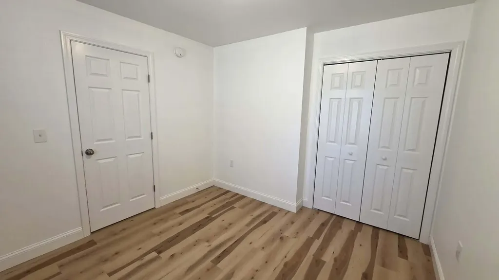 25 Village Circle Augusta ME 04330