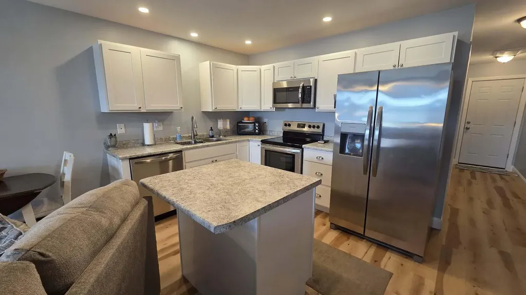 25 Village Circle Augusta ME 04330