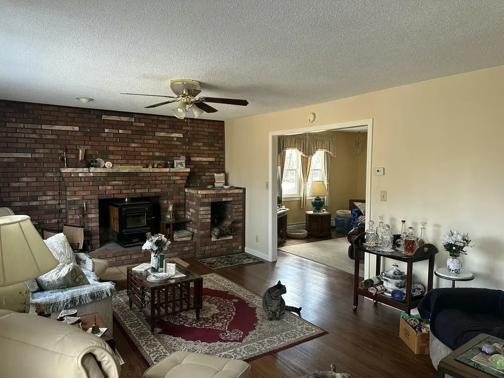 271 Hampden Road Carmel ME 04419