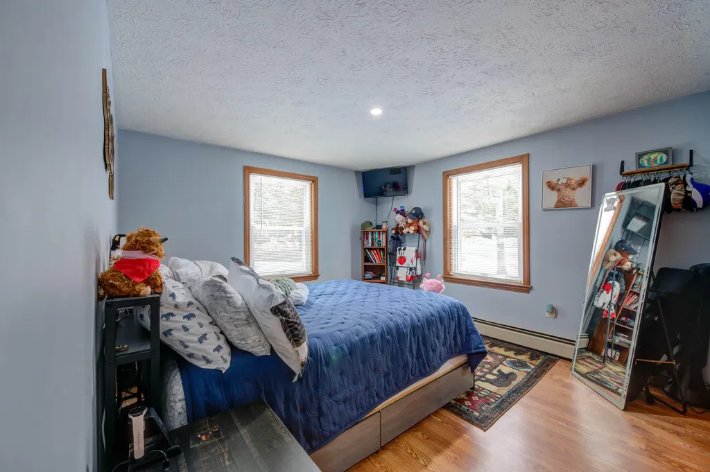 99 Northland Road Waterboro ME 04061