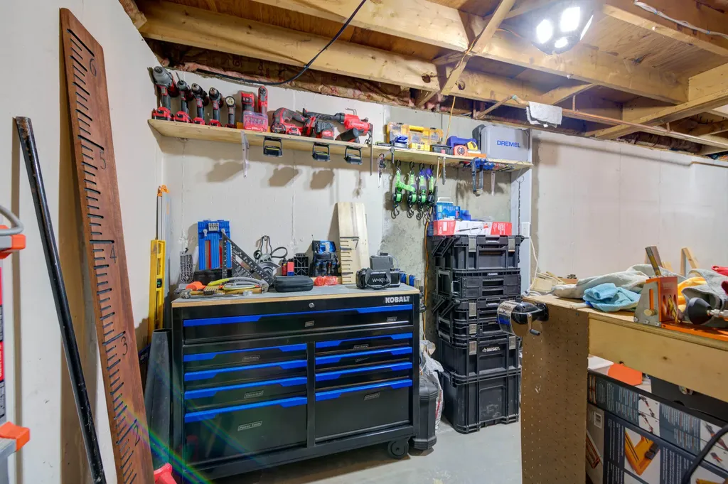 99 Northland Road Waterboro ME 04061