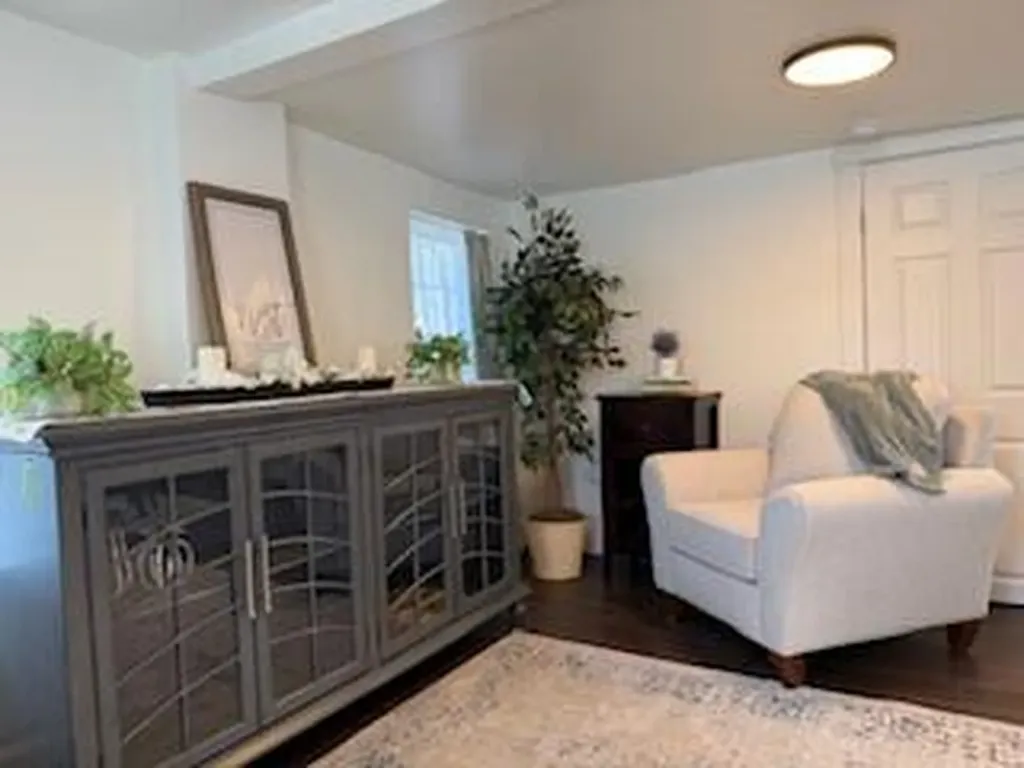 18 Woodbury Street Bangor ME 04401