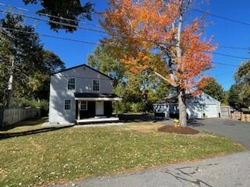 18 Woodbury Street Bangor ME 04401