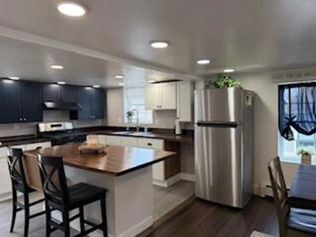 18 Woodbury Street Bangor ME 04401