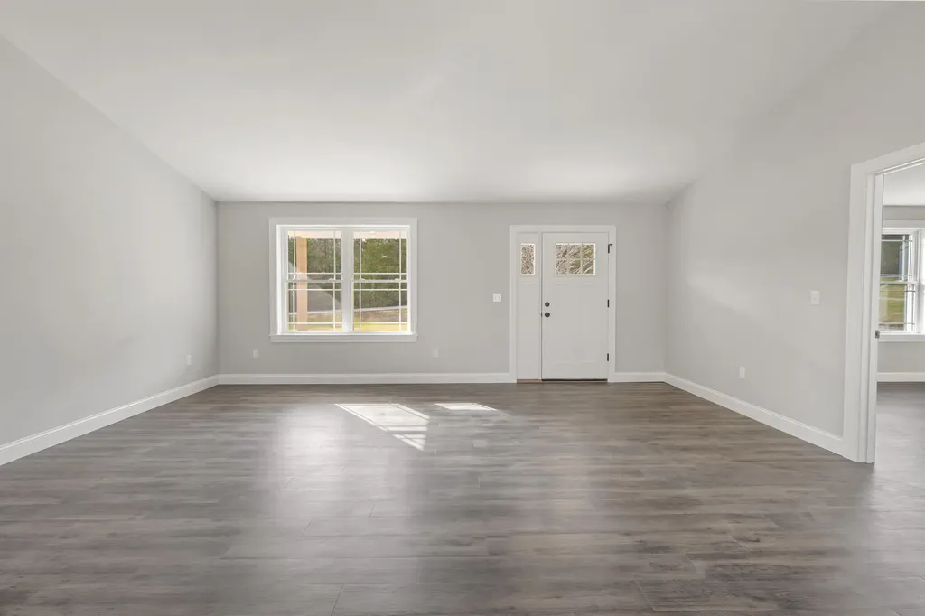 1257 Moosehead Trail Dixmont ME 04932