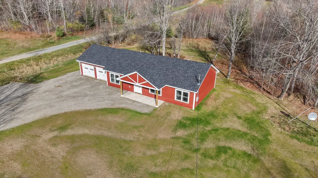 1257 Moosehead Trail Dixmont ME 04932