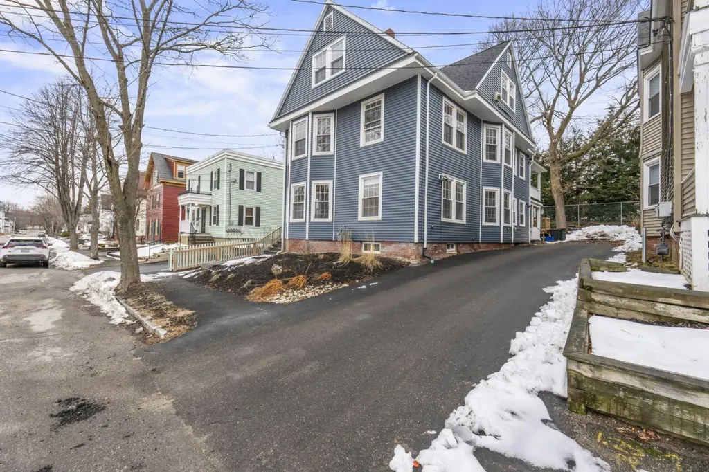 53 Nichols Street Lewiston ME 04240