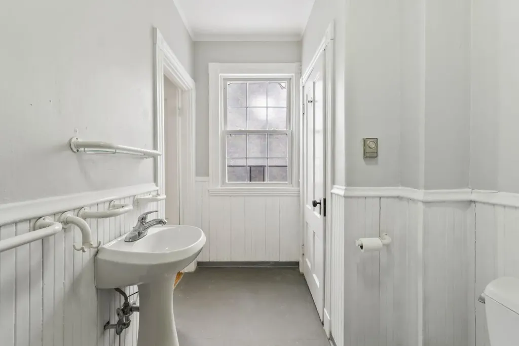 53 Nichols Street Lewiston ME 04240